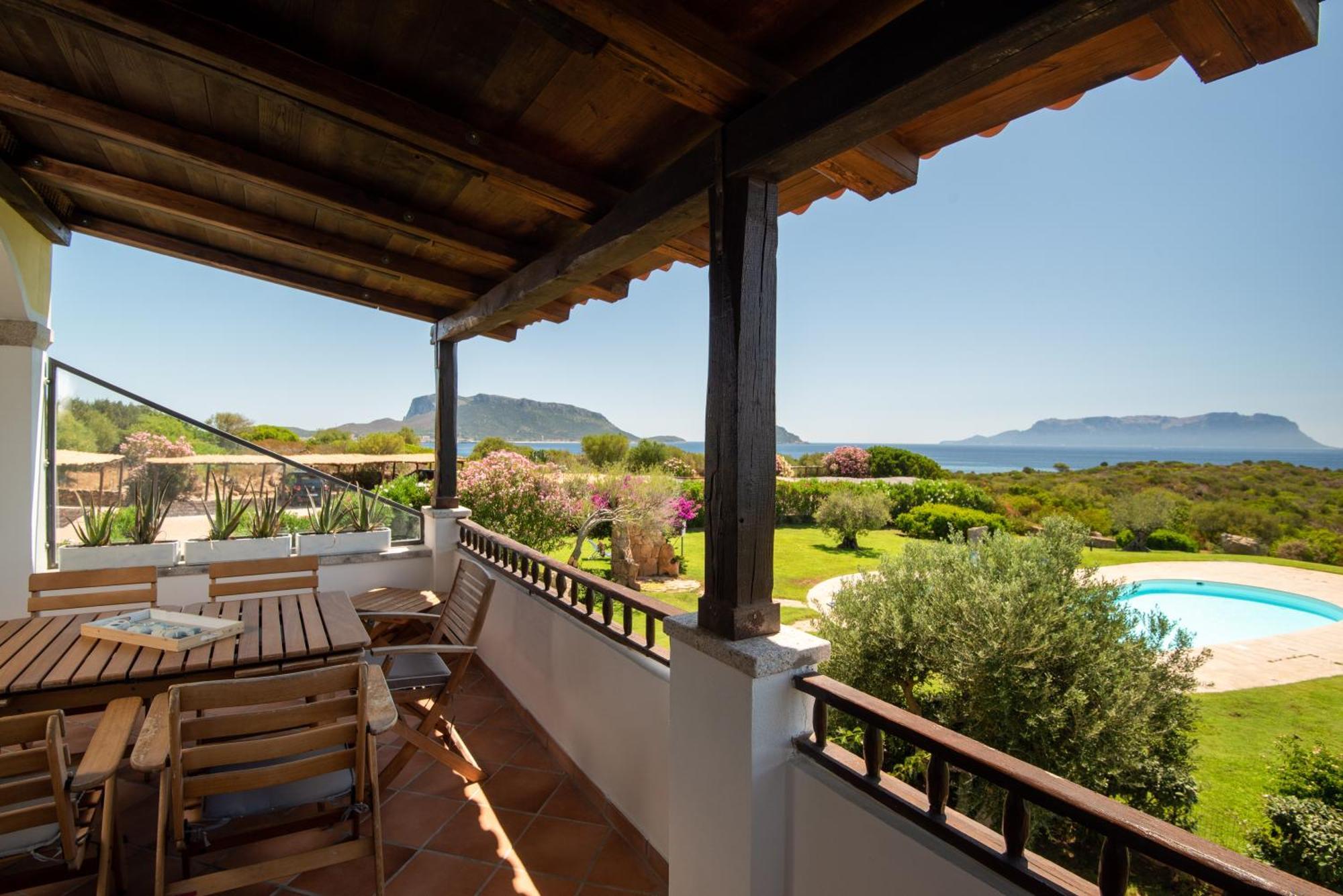 Spiaggia Bianca Pedra Rosa - Your House In Sardinia Гольфо-Аранчі Номер фото