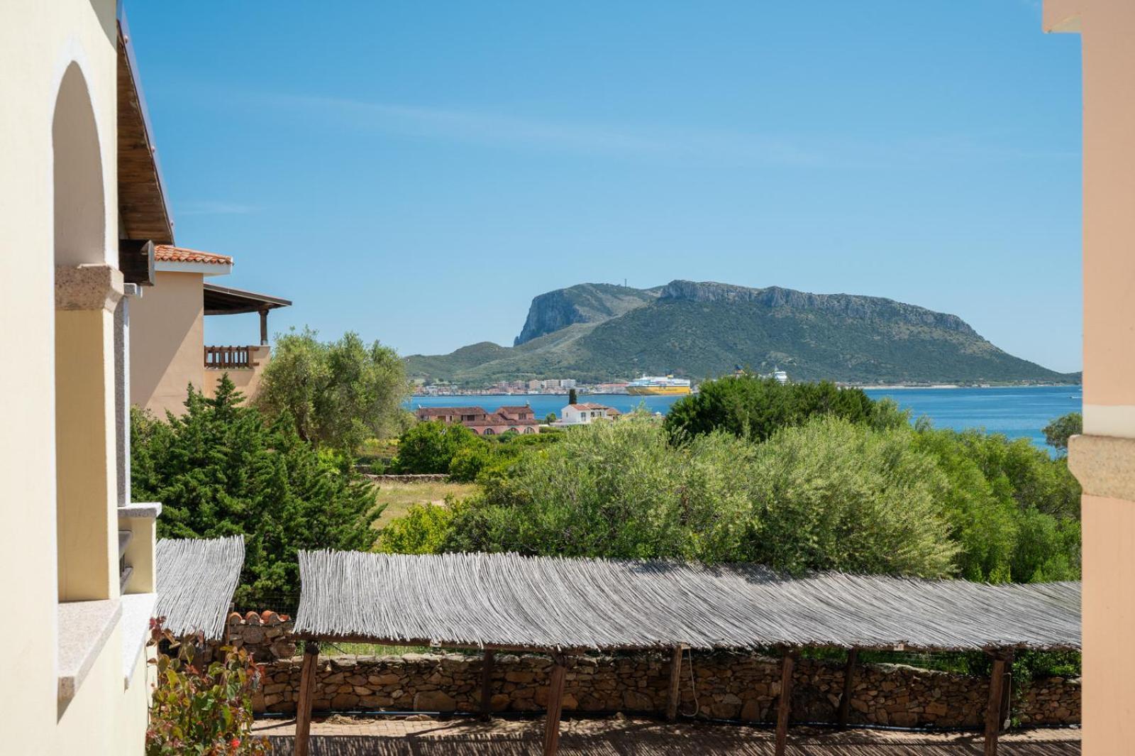 Spiaggia Bianca Pedra Rosa - Your House In Sardinia Гольфо-Аранчі Екстер'єр фото